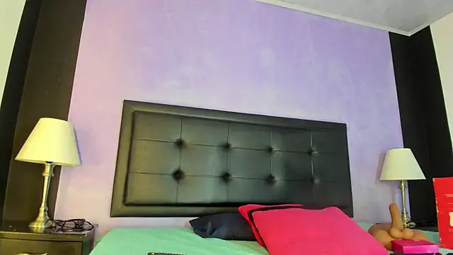 GreciaFox1 online show from 04.01.26