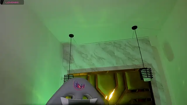 Luciifeer  online show from 10.30.25