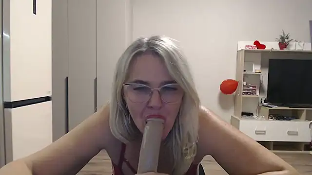 EleanoraDream online show from 03.28.26