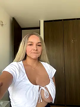 Nova Gabriela online show from 12.21.25