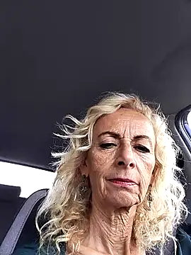 clarabell4 online show from 09.30.25