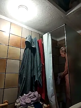 clarabell4 online show from 10.16.25