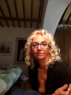 clarabell4 online show from 10.17.25