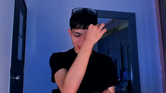 Sebax Young online show from 03.07.26