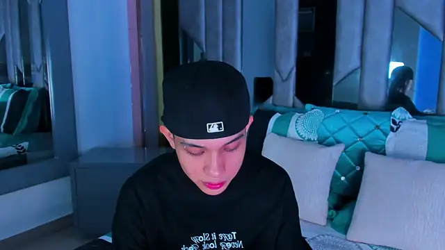 Sebax Young online show from 03.29.26