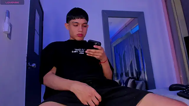 Sebax Young online show from 07.23.26