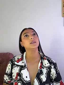 Snapshot of nicolexxaleja chatting on 05.05.26 nicolexxaleja online show from 05.05.26