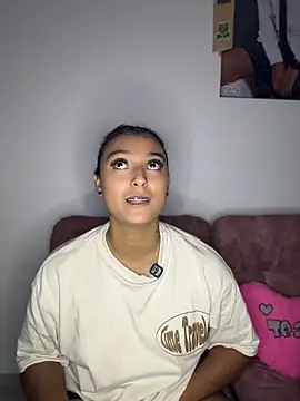 Snapshot of nicolexxaleja chatting on 05.09.26 nicolexxaleja online show from 05.09.26