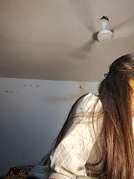 Snapshot of cute_radhikaa chatting on 04.09.26 cute radhikaa online show from 04.09.26