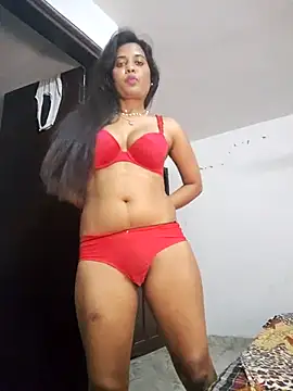 Snapshot of cute_radhikaa chatting on 04.16.26 cute radhikaa online show from 04.16.26