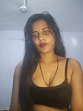cute radhikaa online show from 06.05.26