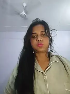 cute radhikaa online show from 06.19.26