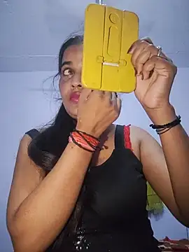 cute radhikaa online show from 07.15.26