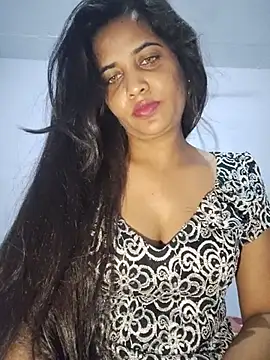 cute radhikaa online show from 07.20.26