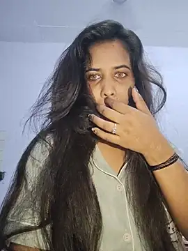 cute radhikaa online show from 07.23.26