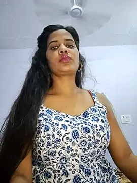 cute radhikaa online show from 07.31.26