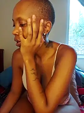 Snapshot of SeffieLucy chatting on 03.16.26 SeffieLucy online show from 03.16.26