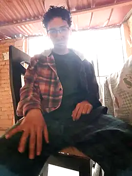 LecheDeSoya666 online show from 11.01.25