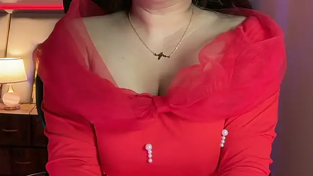 SunhariGirl online show from 02.13.26