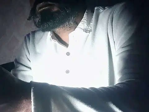 Snapshot of Top_Non_Stop chatting on 11.09.25 Top Non Stop online show from 11.09.25