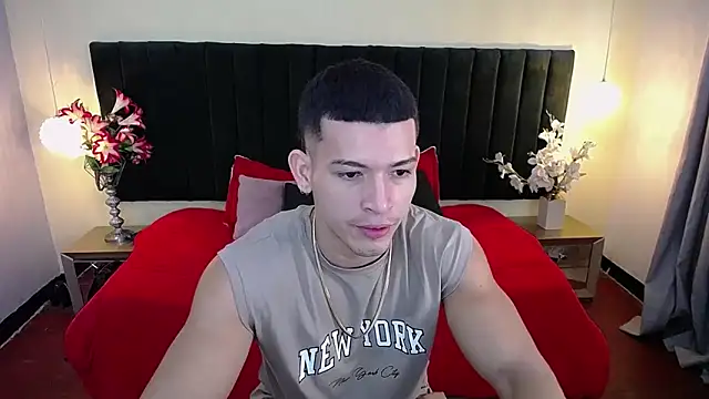 Snapshot of ethan_rodgers chatting on 09.12.25 ethan rodgers online show from 09.12.25