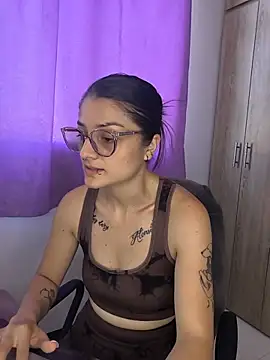 Coralinne   online show from 07.07.26