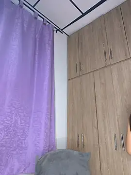 Coralinne   online show from 07.13.26