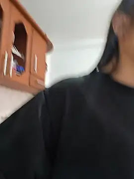 Coralinne   online show from 07.14.26