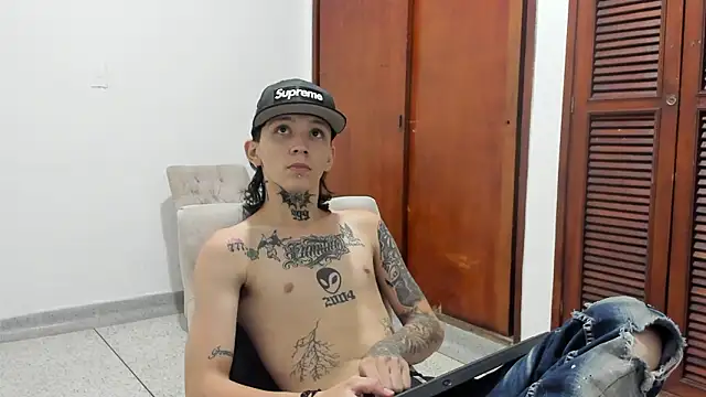 StraightBoy Nick online show from 03.15.26