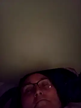 Snapshot of Kasandra_000 chatting on 11.19.25 Kasandra 000 online show from 11.19.25