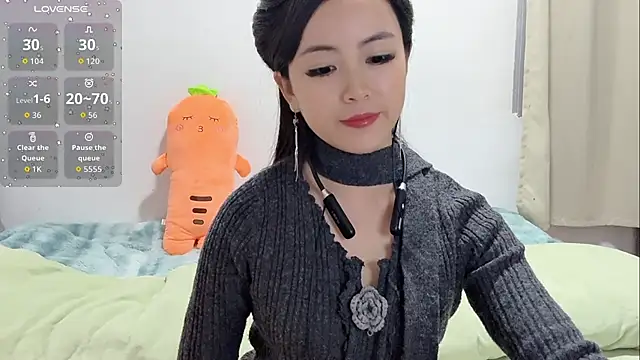 Snapshot of Yingbao-Baby chatting on 12.05.25 Yingbao-Baby online show from 12.05.25