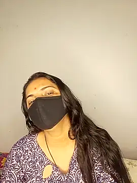 Snapshot of sofia-xy chatting on 03.22.26 sofia-xy online show from 03.22.26