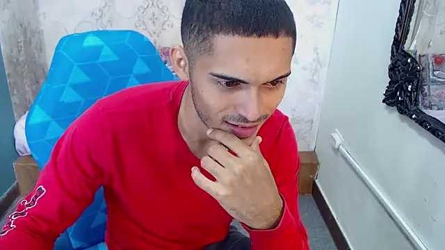 Snapshot of Derek_Storm_ chatting on 10.30.25 Derek Storm online show from 10.30.25