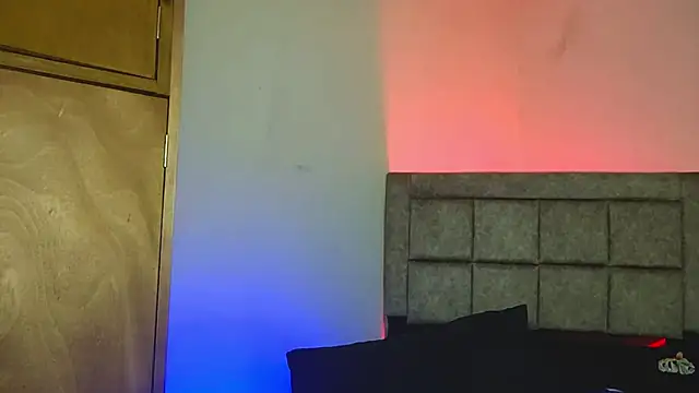 EmilyNoir1 online show from 09.16.25