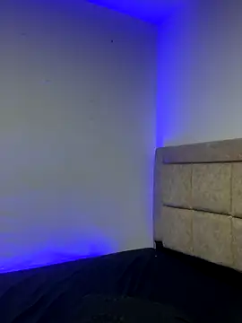 EmilyNoir1 online show from 11.03.25