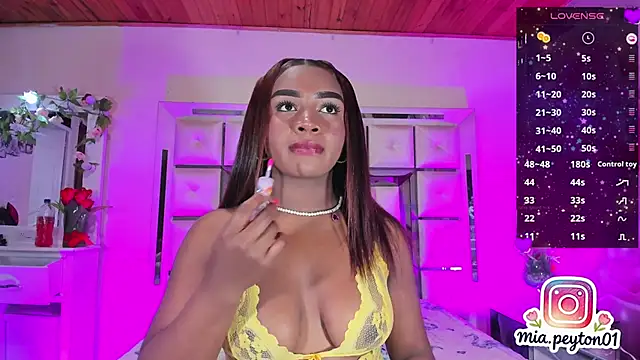 mia peyton online show from 02.07.26