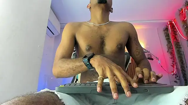 Darwin mayo online show from 03.30.26