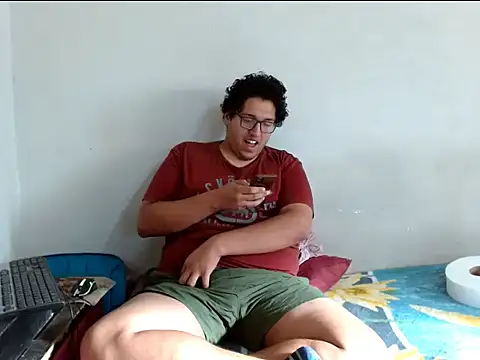 Snapshot of MeisanPaul chatting on 10.22.25 MeisanPaul online show from 10.22.25