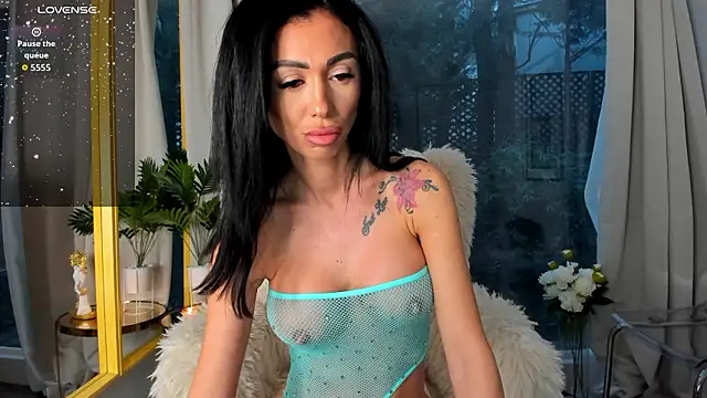 ParissHiltonX online show from 02.12.26