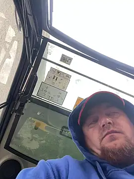 Snapshot of mikimakim chatting on 05.05.26 mikimakim online show from 05.05.26