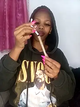 GoldSnowXxX online show from 04.17.26