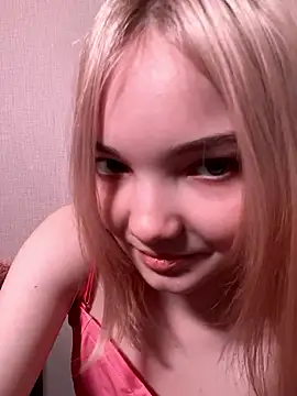 Snapshot of AnimeAlica18 chatting on 01.16.26 AnimeAlica18 online show from 01.16.26