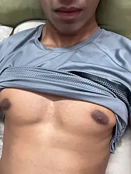 Snapshot of alwayshotandbig chatting on 03.12.26 alwayshotandbig online show from 03.12.26