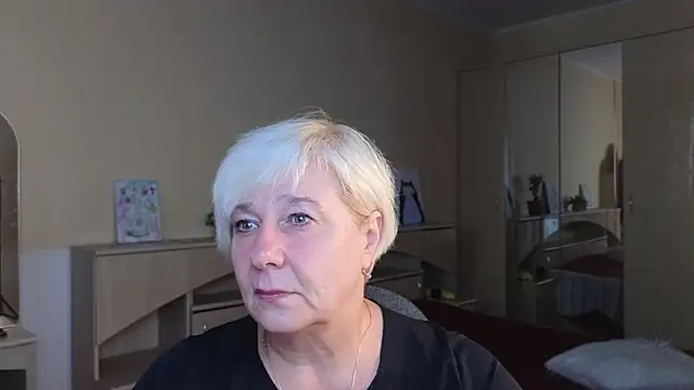 Milana Milky online show from 09.11.25