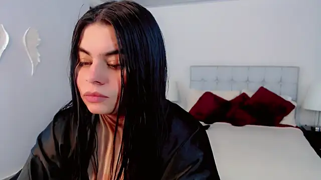 Snapshot of maddissonivanova chatting on 03.22.26 maddissonivanova online show from 03.22.26