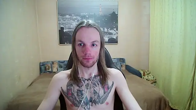 Snapshot of AdamDickens chatting on 03.18.26 AdamDickens online show from 03.18.26