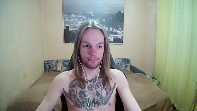 Snapshot of AdamDickens chatting on 04.09.26 AdamDickens online show from 04.09.26