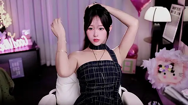 coward by online show from 04.15.26