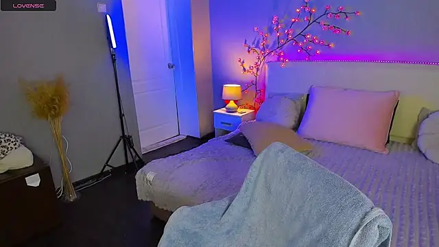 AshleyJoness online show from 06.13.26
