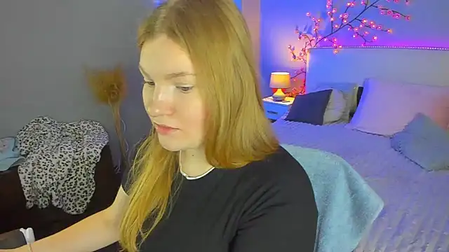 AshleyJoness online show from 06.14.26
